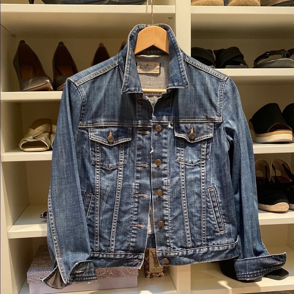 Blue Jean Jacket​​
